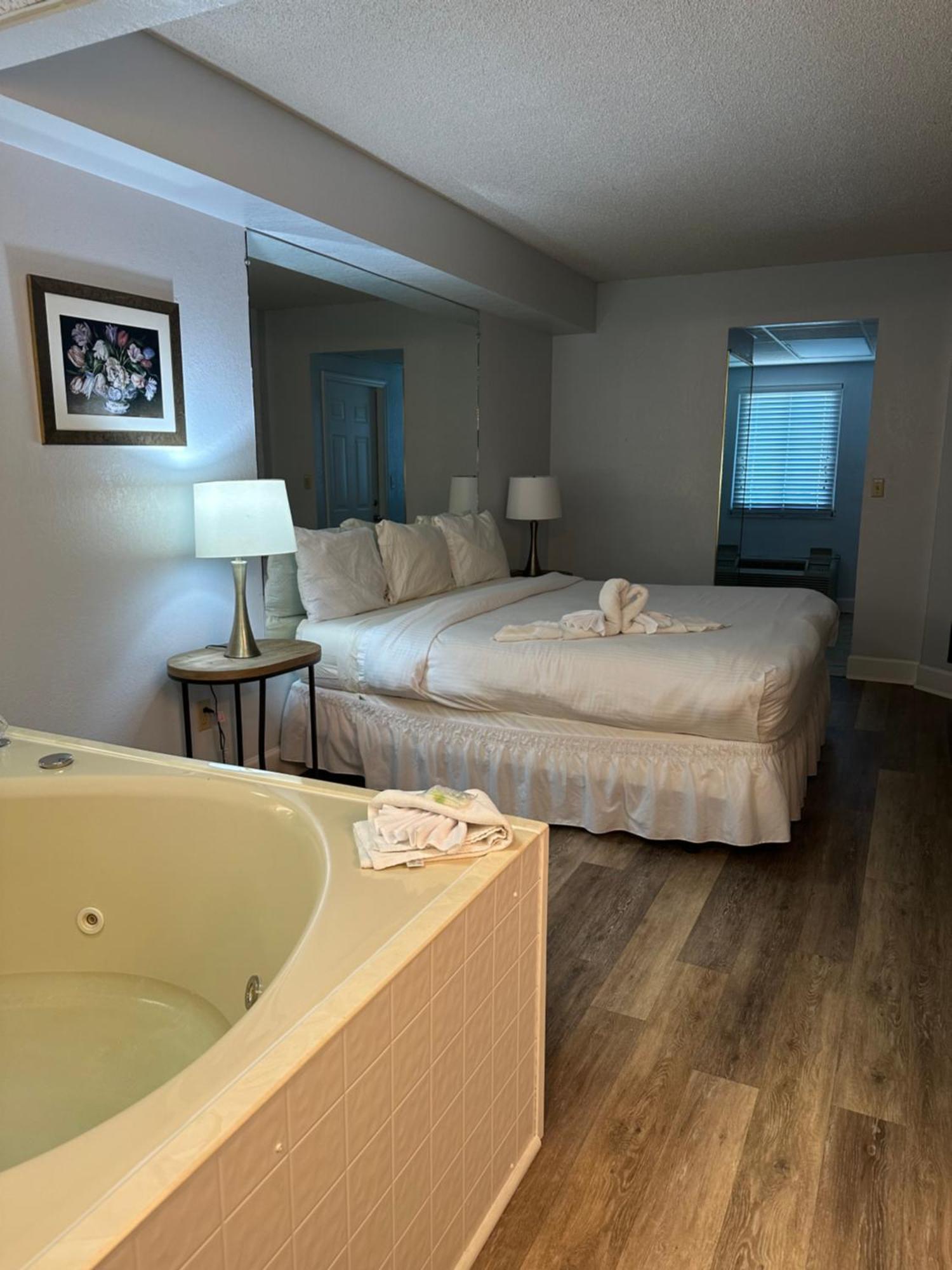 River Place Condos 409 1BD, 2Bath Pigeon Forge Exterior foto